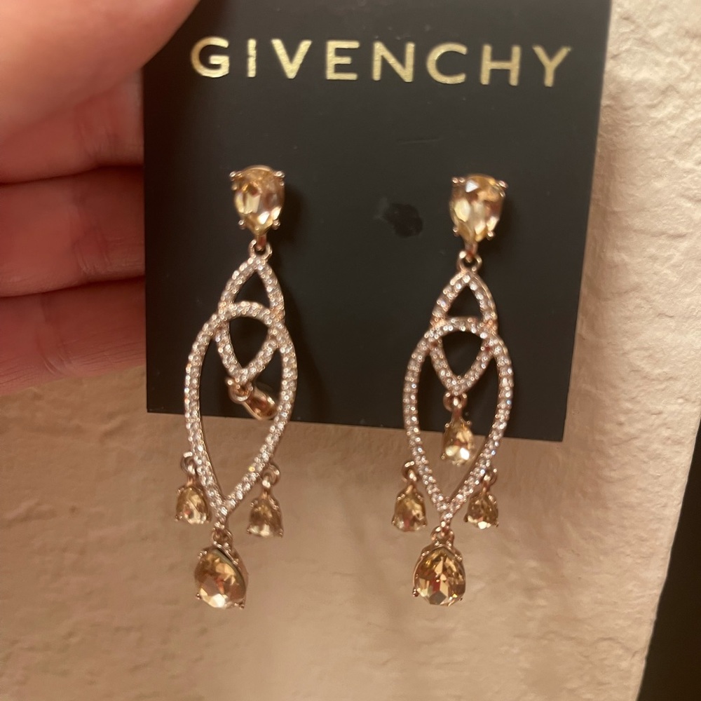 Long cute earring